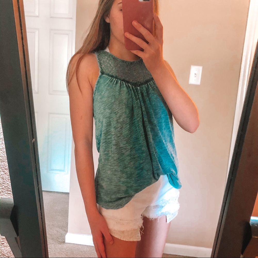 ⚡️FLASH SALE⚡️ Knox Rose Knitted Tank